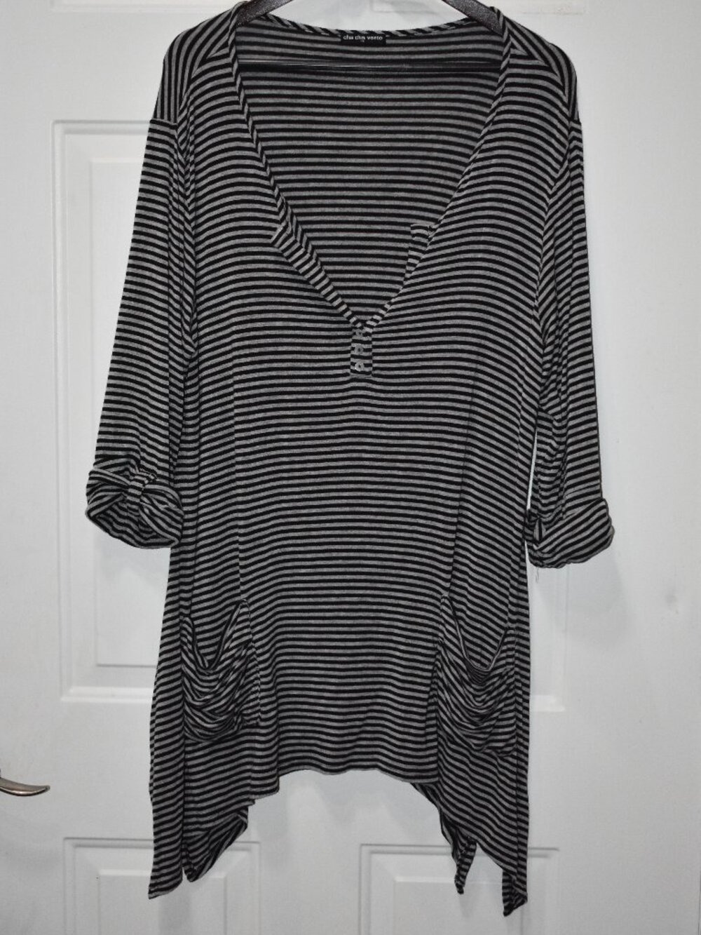 Cha Cha Vente Black Grey Striped Roll Tab Sleeve Tunic Top with Pockets 1X